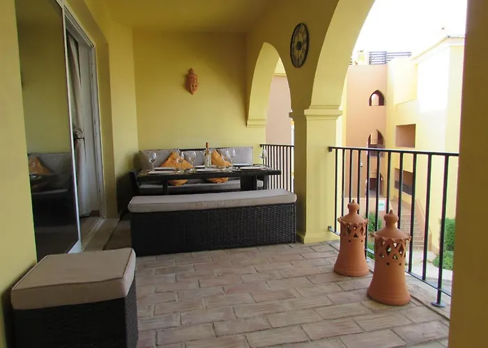 Jardim Da Meia Praia Apartment